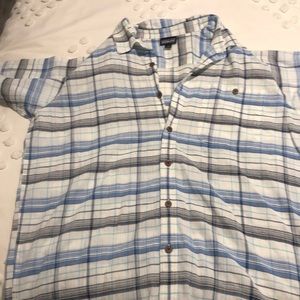 Patagonia short sleeve button down. Worn less than 5 times